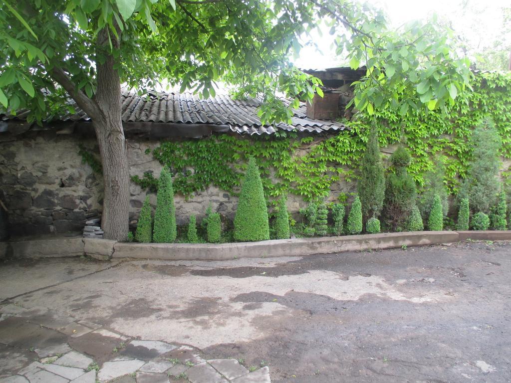 Shushan B&B Yeghegnadzor ภายนอก รูปภาพ